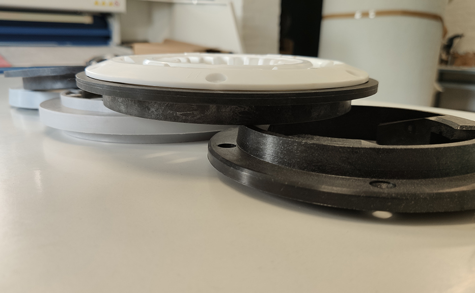 cleaning machine parts production